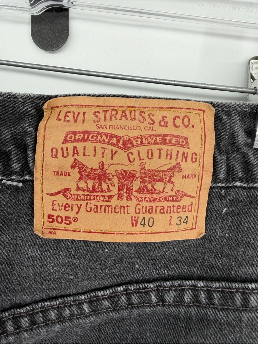 VTG USA Levi's 505 Workwear Streetwear Grunge Faded Black Jeans Sz40x34